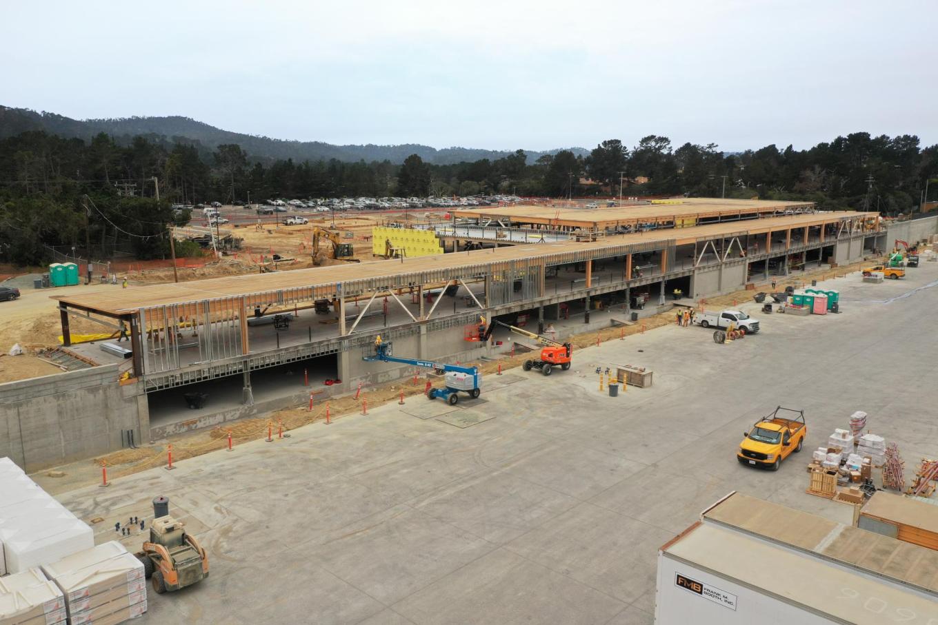 A southward view of the replacement terminal.